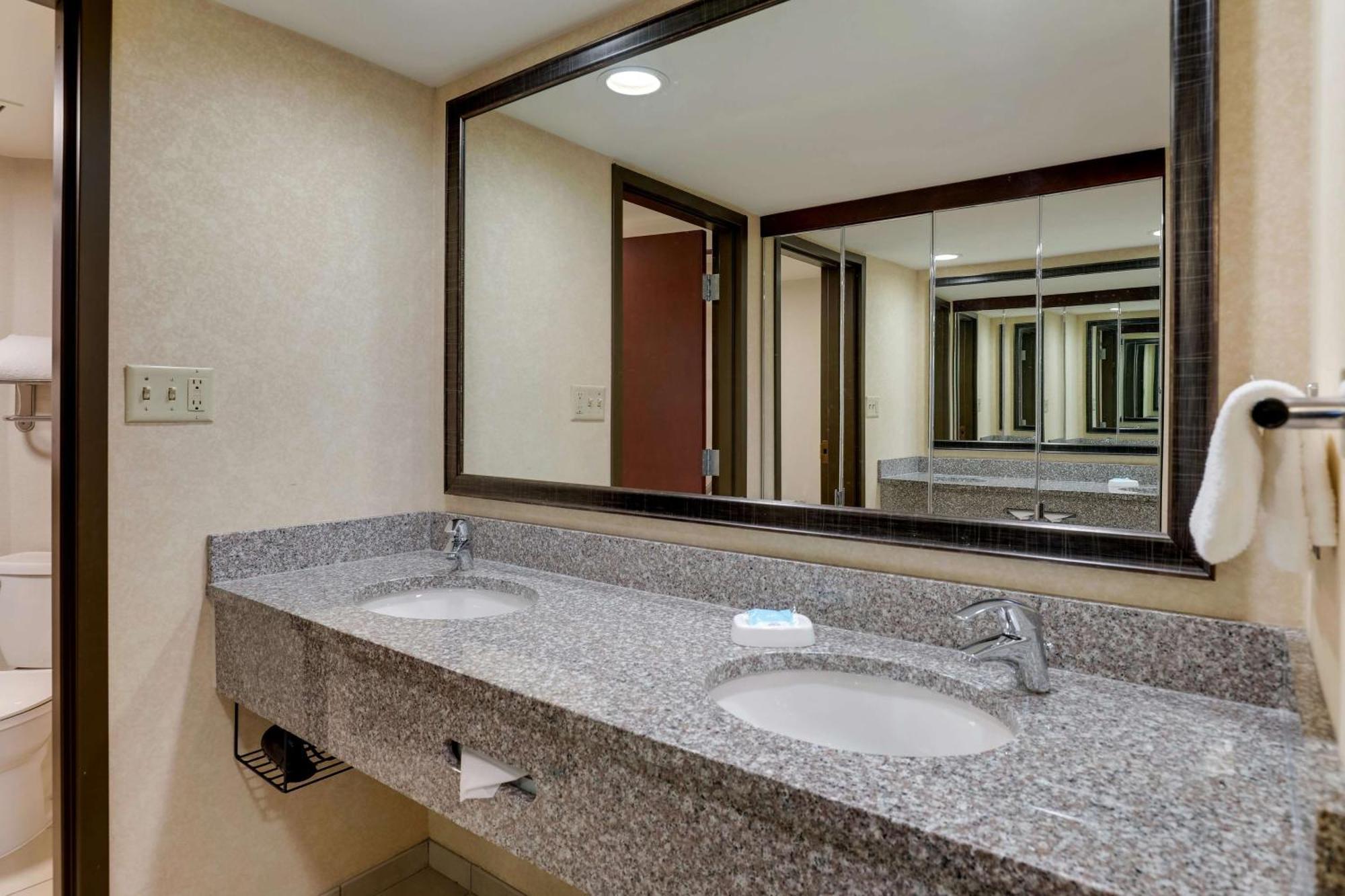 Drury Inn & Suites Atlanta Марієтта Екстер'єр фото